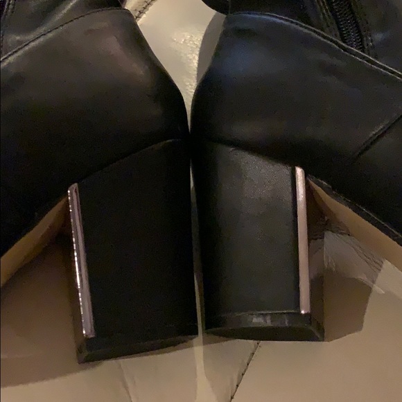 Vintage Havana Black Thigh High Boots - Picture 4 of 5